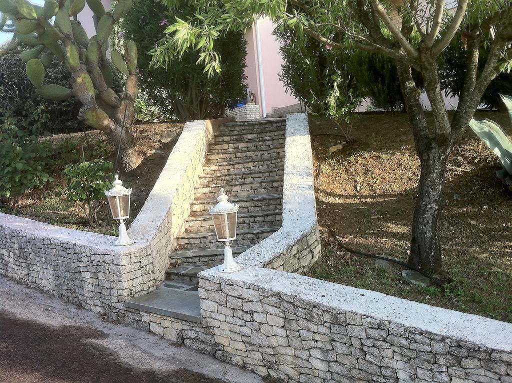 Villa Elofred Saint-Florent  Exteriör bild